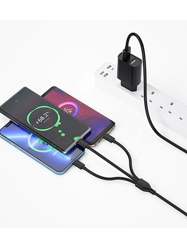 Dual USB charger with 3 in 1 cable